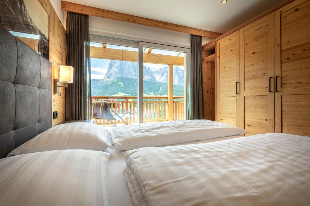 Apartments La Mana Santa Cristina Val Gardena Eksteriør bilde