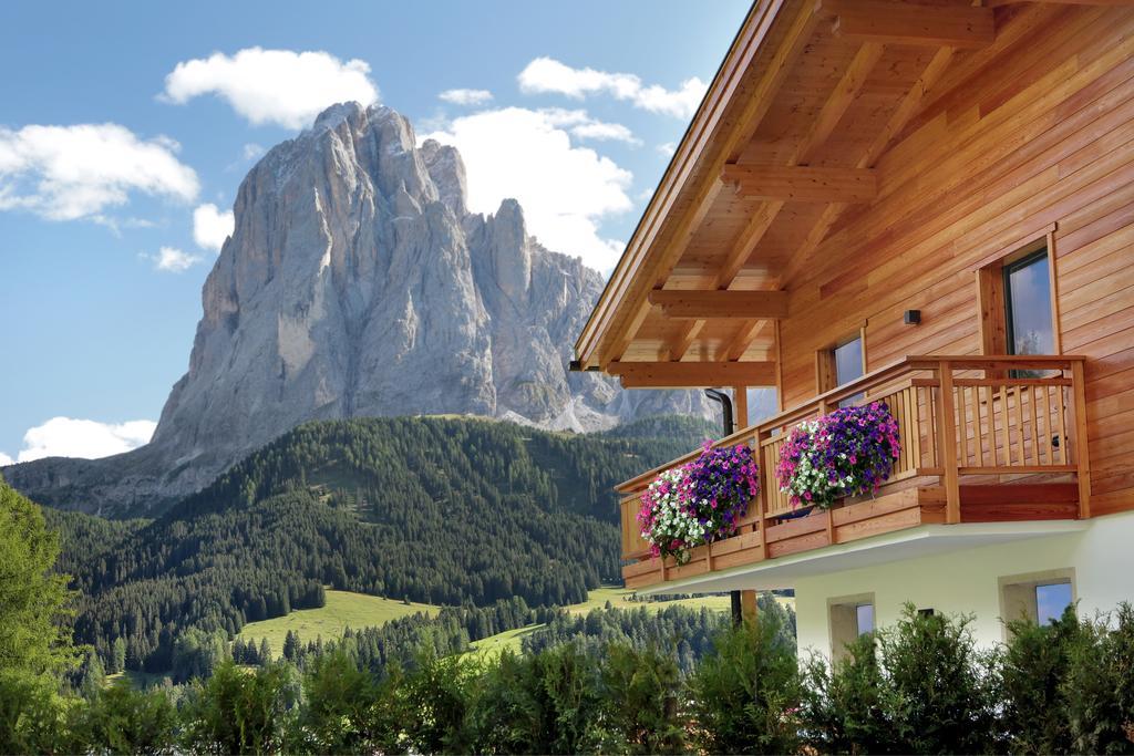 Apartments La Mana Santa Cristina Val Gardena Eksteriør bilde