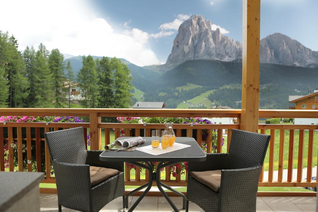 Apartments La Mana Santa Cristina Val Gardena Eksteriør bilde