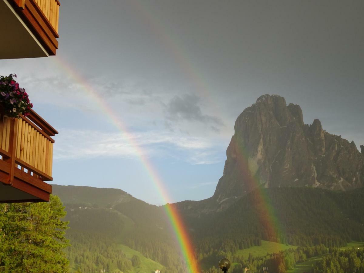 Apartments La Mana Santa Cristina Val Gardena Eksteriør bilde